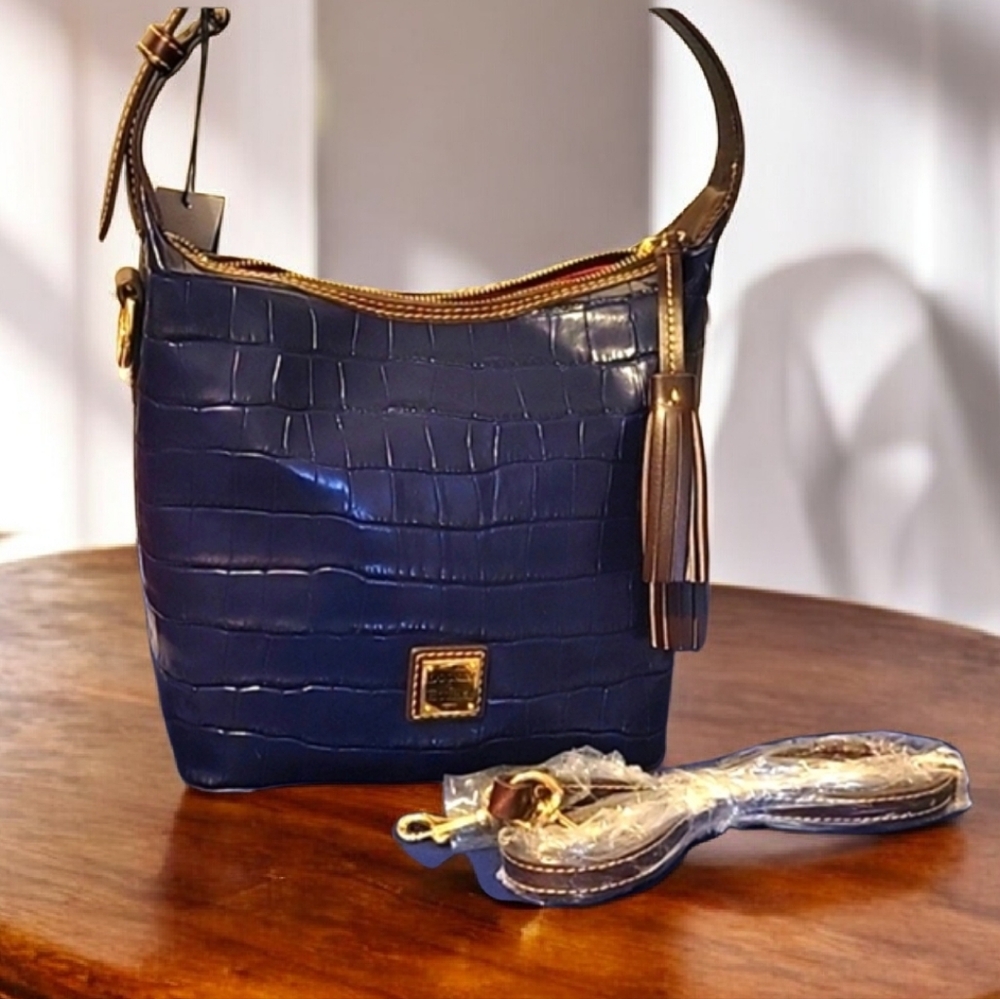 New Dooney & Bourke Oakdale Paige Crocodile Embossed Crossbody Midnight Blue